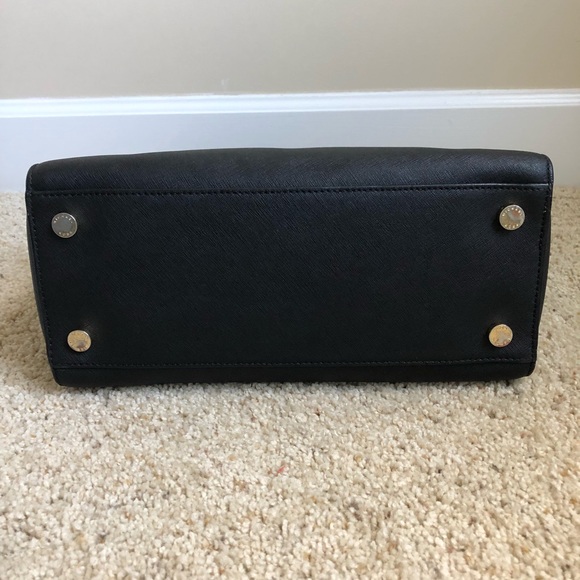 Michael Kors Selma Bag- sell or trade - Picture 4 of 8